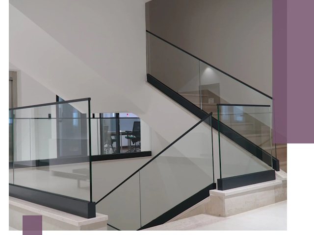 Стеклянные перила премиум-класса с установкой в Златоусте