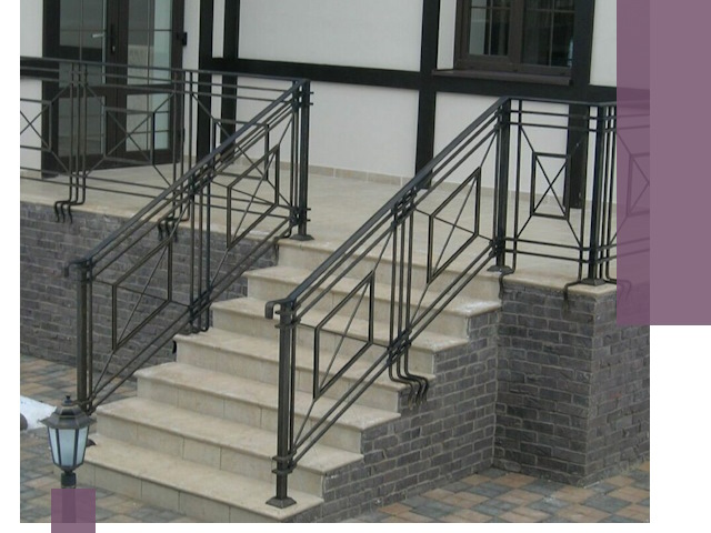 Перила для крыльца в Златоусте — монтаж, изготовление и установка