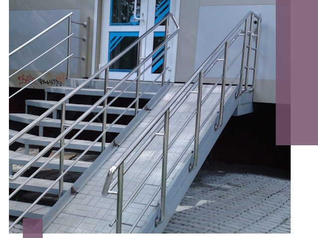 Пандус на крыльцо под ключ в Златоусте: монтаж и изготовление