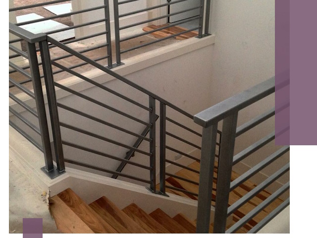 Изготовление поручней из металла и дерева в Златоусте